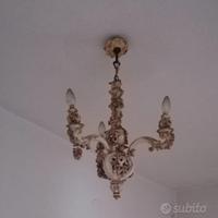 Lampadario shabby chic antico 
