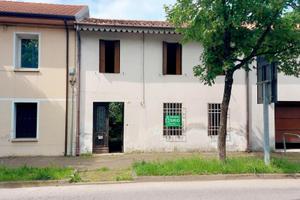 CASA DAL CARATTERE STORICO DALLE GRANDI POTENZI...