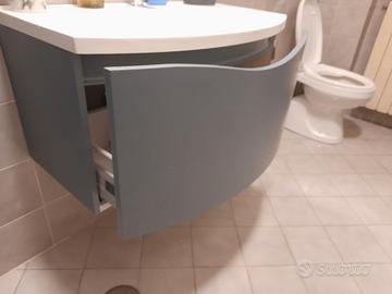 MOBILE BAGNO NUOVO DIFETTATO