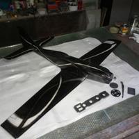Modello pylon RC Durofly Ef-Xtra in carbonio