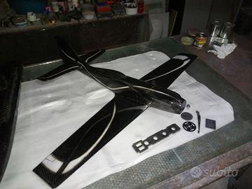 Modello pylon RC Durofly Ef-Xtra in carbonio