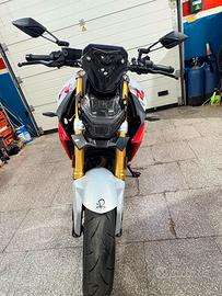 BMW f900 R Sport