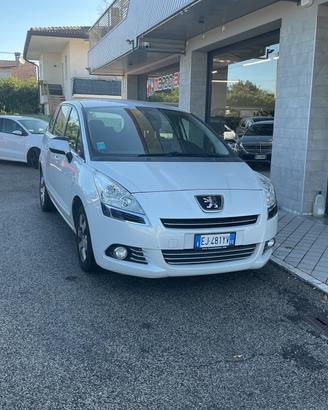 Peugeot 5008 7 POSTI 1.6 HDi 112CV