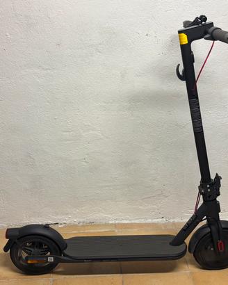 Monopattino elettrico 180€