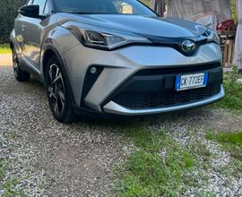 Toyota chr ibrid