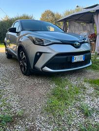 Toyota chr ibrid