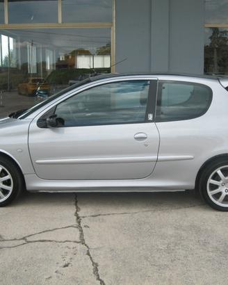 Peugeot 206 2.0 16V 3p. GT WRC Serie Speciale Nume