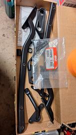 staffe laterali monorack per  Kawasaki Z1000SX 