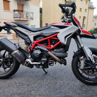 Ducati Hypermotard 939 ben tenuta