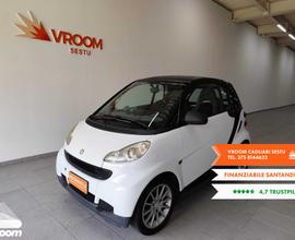 SMART fortwo 2 serie fortwo 800 33 kW coup pu...