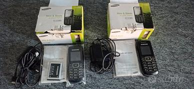 Coppia Cellulari Samsung GT-E1080i Funzionanti