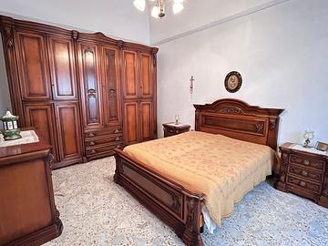 Camera da letto completa stile barocco francese