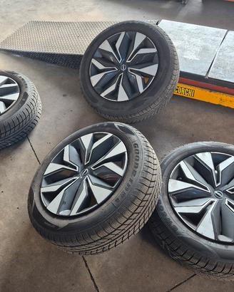 kit invernale gomme termiche 215 60 17
