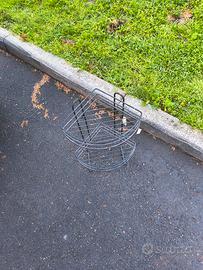 dispenser per la doccia 