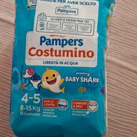 4 pacchi pannolini mare Pampers Costumino tag.4-5
