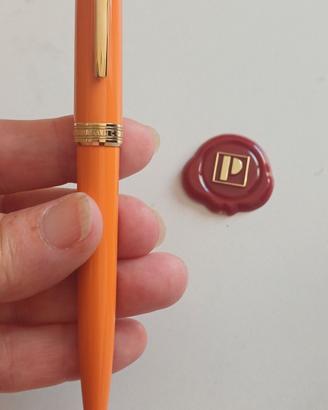 Penna sfera Montblanc collezione Pix arancione 