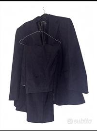 Completo uomo gessato TG 58 OVS 25€