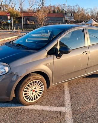 Fiat  Grande Punto Lounge  1.2 Benzina  69 Cv