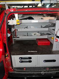 Scaffalatura cassettiera e portascala fiat fiorino
