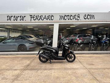 Honda SH 350 2024 / KM 12.000 Tuo a solo 59 Euro a