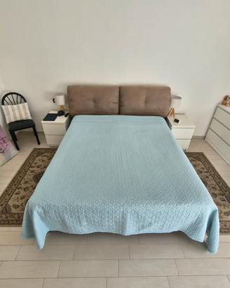 Trapunta matrimoniale leggera azzurra