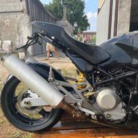 Ducati monster 1000 incidentata