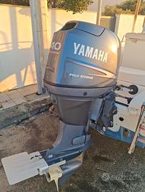 barca saver 4.5 con motore yamaha 40 60