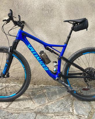 Biciletta Mtb specialized epic