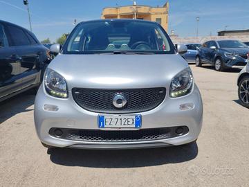 SMART ForFour 1.0 Gpl 70 cv Youngster