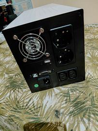 Gruppo di Continuità UPS Legrand SP 2000VA