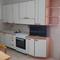 CUCINA TAVOLO SEDIE DIVANO