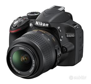 nikon d3200+ 35mm+2 batterie mai usata 
