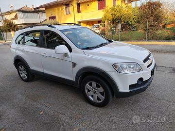 Chevrolet captiva 2.0 vcdi 7 posti neo patentati