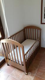 Lettino con materasso