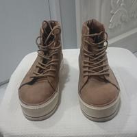 Sneakers da donna pelle marrone 