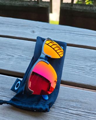 OCCHIALI OAKLEY