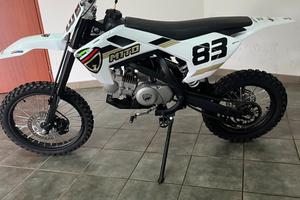 Pit bike 125