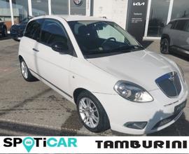 Lancia Ypsilon 1.2 69 CV Unyca