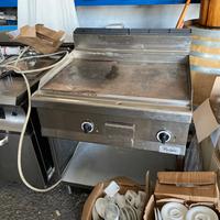 Frytop liscio elettrico