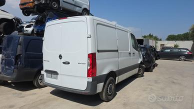 Mercedes sprinter