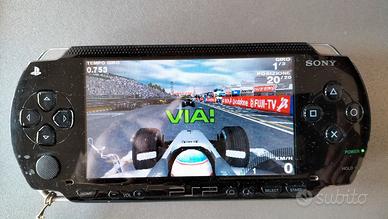 PSP 1004 k + 5 giochi