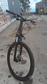Bici come nuova nera