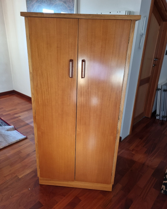 Mobile legno fatto a mano