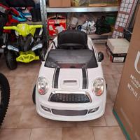 Macchina telecomandata