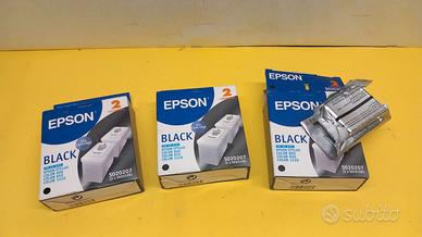 Kit 5 cartucce Epson 108 S020108, suddivise in: 2