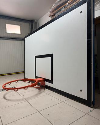 Canestro e tabellone da basket regolamentare FIP