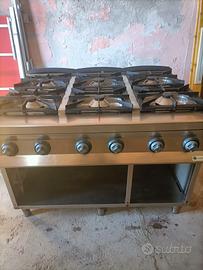 cucina professionale 6 fuochi 