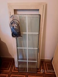 Finestra in alluminio 