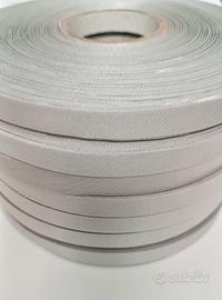 Nastro tessuto per pacchetti eleganti e bomboniere