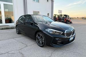 Bmw 118 118d 5p. Msport